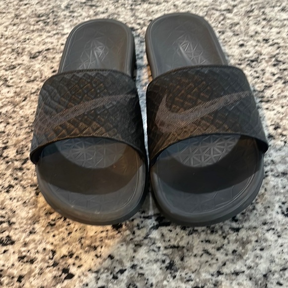 Nike Other - Nike sandals